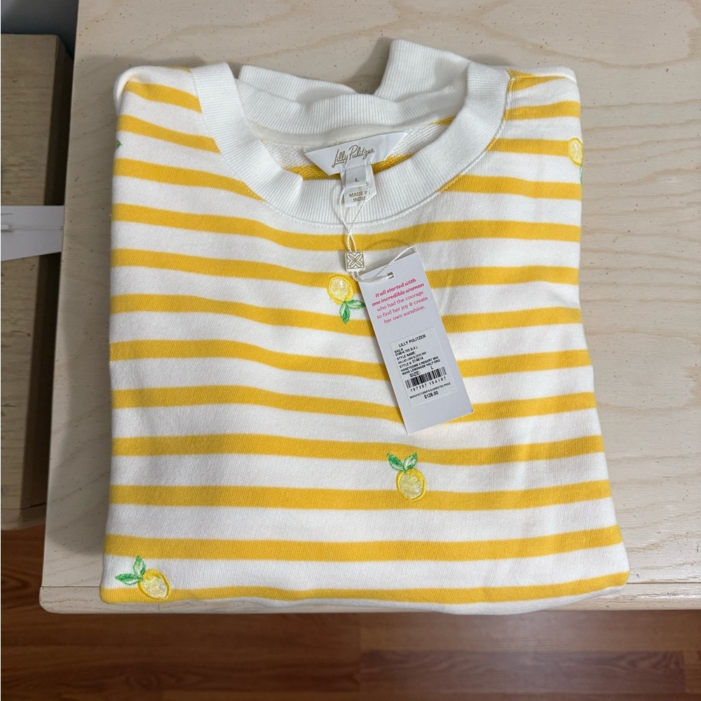 Lilly Pulitzer NWT Size Large
Ballad Stripe Lemon Embroidered Sweatshirt